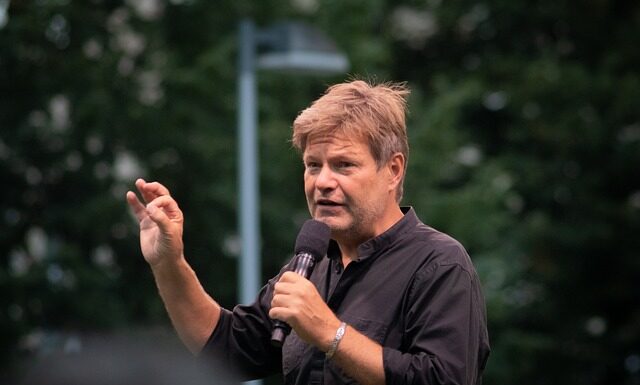 Za co odpowiada rzecznik prasowy? Za co odpowiada rzecznik prasowy?