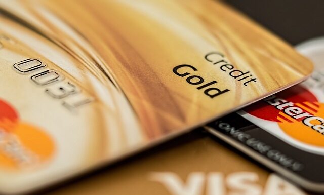 Ile kosztuje karta Visa? Ile kosztuje karta Visa?
